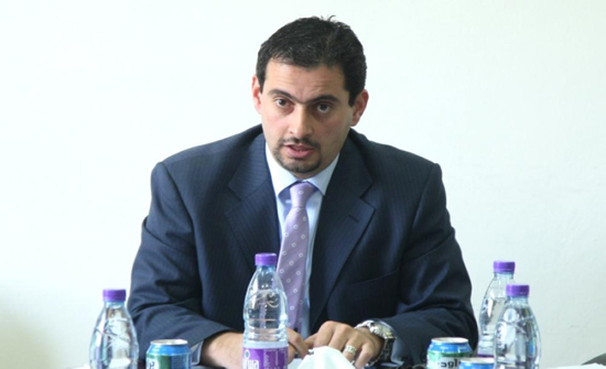 وزير الصناعة يبحث مع السفير الاماراتي المشاركة الأردنية في معرض اكسبو دبي 2020 وزير الصناعة يبحث مع السفير الاماراتي المشاركة الأردنية في معرض اكسبو دبي 2020