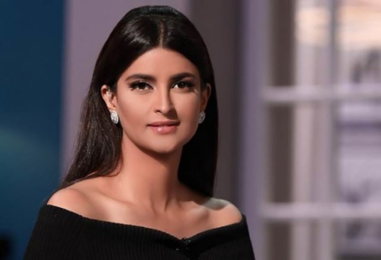 علا الفارس تنشر صورة وتعلّق: 'هلا بالخميس' علا الفارس تنشر صورة وتعلّق: 'هلا بالخميس'