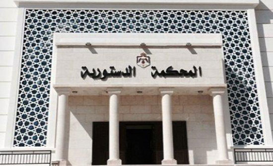الخطيب: قرار المحكمة الدستورية لا يلزم الوزير بالتنازل عن أية أسهم أو ملكيّات تجارية امتلكها قبل توليه منصبه الخطيب: قرار المحكمة الدستورية لا يلزم الوزير بالتنازل عن أية أسهم أو ملكيّات تجارية امتلكها قبل توليه منصبه