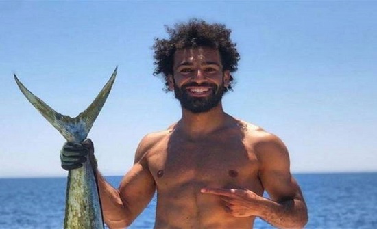 صلاح يقع في المحظور! صلاح يقع في المحظور!