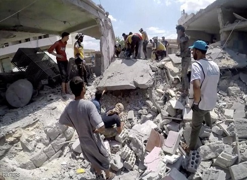 103 قتلى و400 ألف نازح من جراء القصف في إدلب 103 قتلى و400 ألف نازح من جراء القصف في إدلب