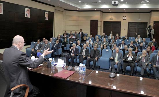 الاعيان يبحث تحويل مضامين الأوراق النقاشية الى مسارات عمل الاعيان يبحث تحويل مضامين الأوراق النقاشية الى مسارات عمل