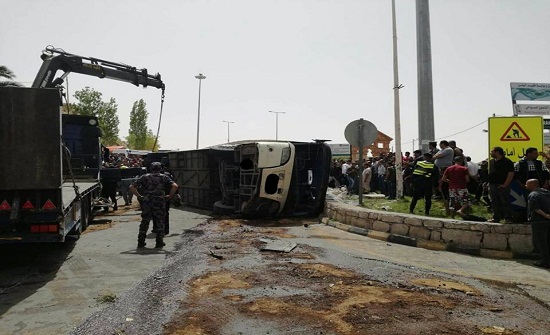 بالفيديو والصور .. شاهدوا حادث الحافلة السياحية في البترا بالفيديو والصور .. شاهدوا حادث الحافلة السياحية في البترا