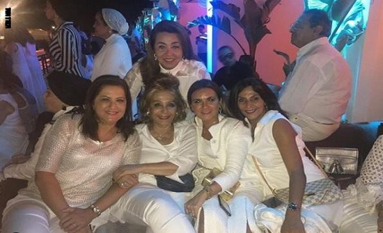 وزيرات بالحكومة المصرية يثرن الجدل بحفل جنيفر لوبيز وزيرات بالحكومة المصرية يثرن الجدل بحفل جنيفر لوبيز