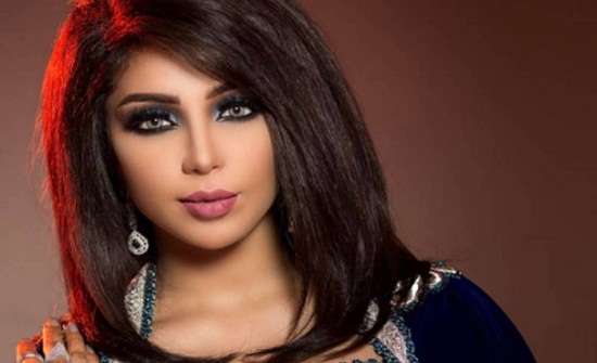 دنيا بطمة وزوجها بلقطة رومانسية – بالصورة دنيا بطمة وزوجها بلقطة رومانسية – بالصورة
