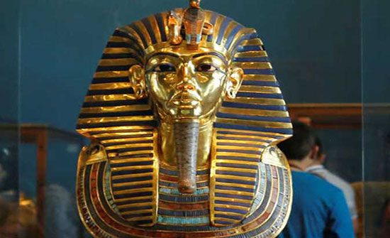 مصر: بدء ترميم تابوت توت عنخ آمون مصر: بدء ترميم تابوت توت عنخ آمون