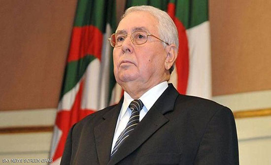 الرئيس الجزائري المؤقت يجري تغييرات في مناصب هامة بالجيش الرئيس الجزائري المؤقت يجري تغييرات في مناصب هامة بالجيش