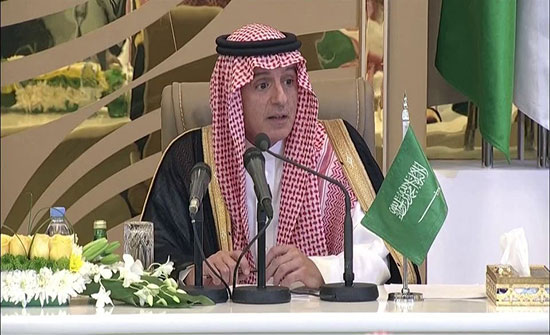 الجبير: أي شيء يقبل به الفلسطينيون سيقبله العرب الجبير: أي شيء يقبل به الفلسطينيون سيقبله العرب