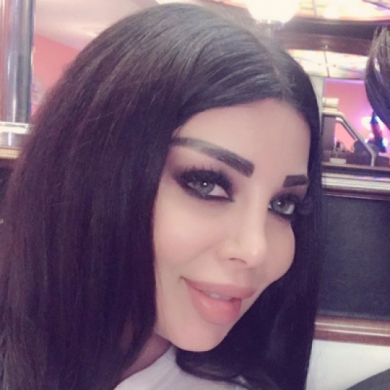 بالصور: قميص رولا يمّوت الجرئ يصدم الجمهور … فماذا رسم عليه؟ بالصور: قميص رولا يمّوت الجرئ يصدم الجمهور … فماذا رسم عليه؟