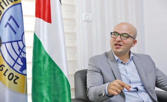 سلطات الاحتلال تفرج عن وزير شؤون القدس سلطات الاحتلال تفرج عن وزير شؤون القدس