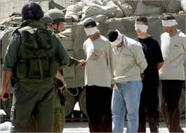 الاحتلال يعتقل 30 فلسطينيا الاحتلال يعتقل 30 فلسطينيا