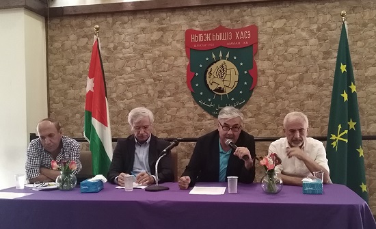 احتفالية خاصة لفرقة "الجيل" للفلكلور الشركسي بانتظار جمهور "جرش" احتفالية خاصة لفرقة "الجيل" للفلكلور الشركسي بانتظار جمهور "جرش"