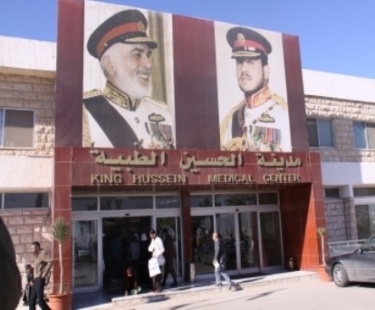 متقاعدو الدرك يعودون مصابي الأجهزة الأمنية متقاعدو الدرك يعودون مصابي الأجهزة الأمنية