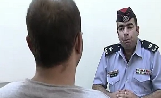 بالفيديو والصور : لقاء مع منفذ عملية السطو على احد بنوك عمان بالفيديو والصور : لقاء مع منفذ عملية السطو على احد بنوك عمان