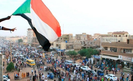السودان.. خلافات تؤجل توقيع الإعلان الدستوري السودان.. خلافات تؤجل توقيع الإعلان الدستوري