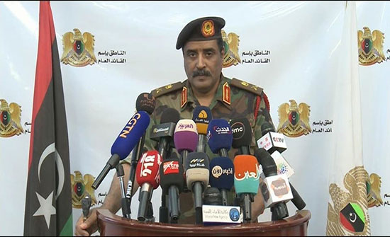 الجيش الليبي ينفي استهداف مركز المهاجرين قرب طرابلس الجيش الليبي ينفي استهداف مركز المهاجرين قرب طرابلس