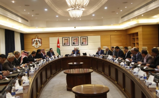 الملقي يلتقي ممثلي القطاع الزراعي وإجراءات حكومية لدعم القطاع الملقي يلتقي ممثلي القطاع الزراعي وإجراءات حكومية لدعم القطاع