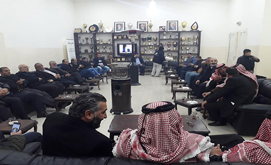 بالصور : تغريم نادي السلط وايقاف الزعبي والجماهير غاضبة بالصور : تغريم نادي السلط وايقاف الزعبي والجماهير غاضبة