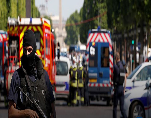 انتحاري يهاجم الشرطة الفرنسية بشاحنة مفخخة انتحاري يهاجم الشرطة الفرنسية بشاحنة مفخخة