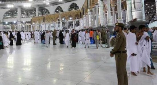 صورة: وفاة معتمر أثناء أدائه المناسك داخل صحن الطواف صورة: وفاة معتمر أثناء أدائه المناسك داخل صحن الطواف