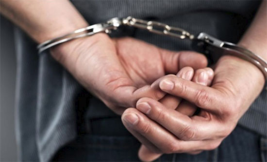 القبض على مطلوب فرّ من محكمة البادية الشمالية القبض على مطلوب فرّ من محكمة البادية الشمالية