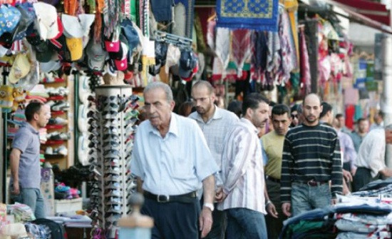 خبراء ومواطنون: 27 دينارا لا تكفي خبراء ومواطنون: 27 دينارا لا تكفي