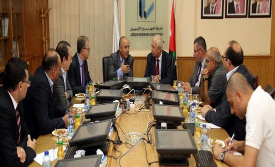 لجنة لبحث مطالب "مهندسي التربية" والوزير يؤكد شرعيتها لجنة لبحث مطالب "مهندسي التربية" والوزير يؤكد شرعيتها