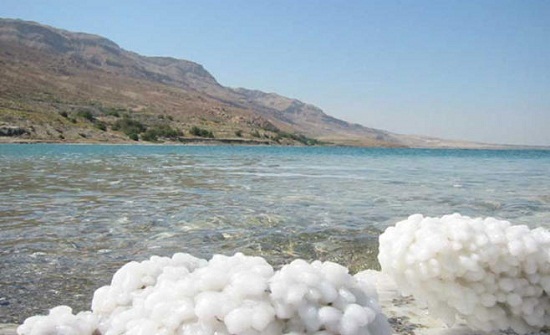 تواصل هبوط منسوب مياه البحر الميت تواصل هبوط منسوب مياه البحر الميت
