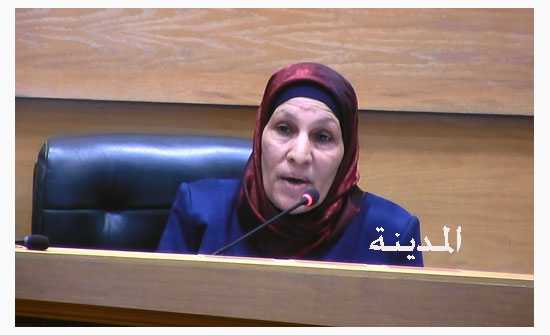 الشعار: المرأة الأردنية فرضت نفسها رغم الظروف الصعبة الشعار: المرأة الأردنية فرضت نفسها رغم الظروف الصعبة