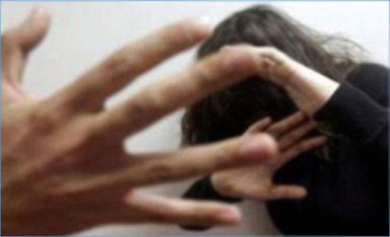 عاملة منزل تصوّر واقعة تعرّضها لاعتداء جنسي على يد مشغّلها! عاملة منزل تصوّر واقعة تعرّضها لاعتداء جنسي على يد مشغّلها!