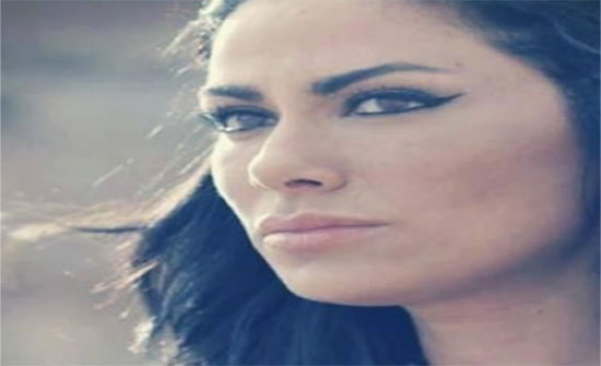 الفنانة صبا مبارك تفوز بجائزة افضل ممثلة في مهرجان طريق الحرير بــ"دبلن" الفنانة صبا مبارك تفوز بجائزة افضل ممثلة في مهرجان طريق الحرير بــ"دبلن"
