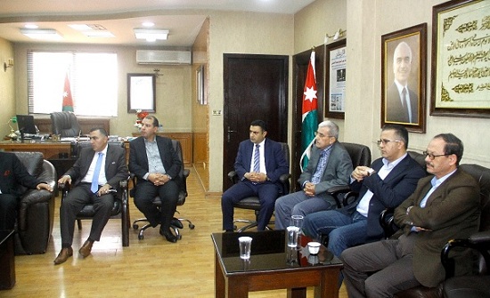 بالصور ..الطراونة: مجلس النواب لن يدخر جهداً في دعم الصحافة الورقية بالصور ..الطراونة: مجلس النواب لن يدخر جهداً في دعم الصحافة الورقية
