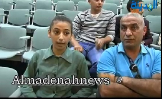 فيديو : أبرار الصرايرة .. طالبة من مدرسة مؤتة في المزار تطمح بمقعد نيابي فيديو : أبرار الصرايرة .. طالبة من مدرسة مؤتة في المزار تطمح بمقعد نيابي