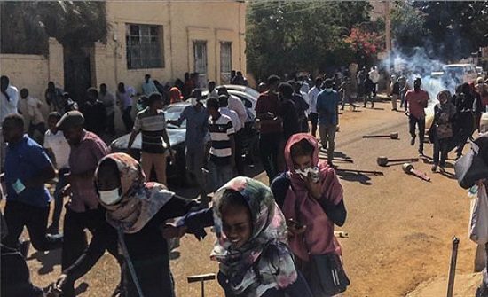 واشنطن تلوح بعقوبات على السودان في حال زاد العنف واشنطن تلوح بعقوبات على السودان في حال زاد العنف