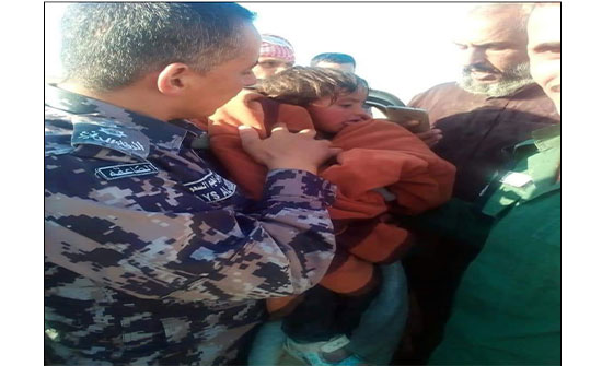 الدفاع المدني يعثر على الطفلة المفقودة في مادبا.. صور الدفاع المدني يعثر على الطفلة المفقودة في مادبا.. صور