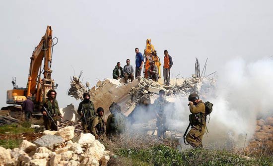 الجيش الإسرائيلي يبدأ الانسحاب من جنين شمالي الضفة الجيش الإسرائيلي يبدأ الانسحاب من جنين شمالي الضفة