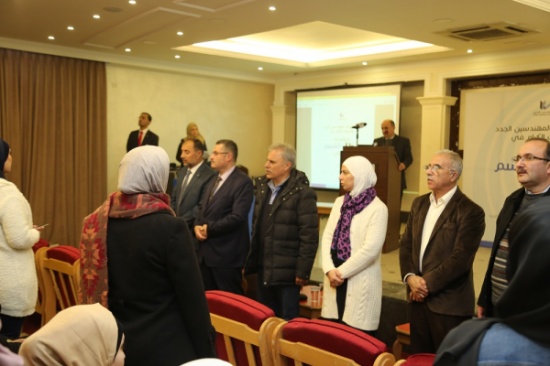 مئات المهندسين الجدد يؤدون القسم القانوني..صور مئات المهندسين الجدد يؤدون القسم القانوني..صور
