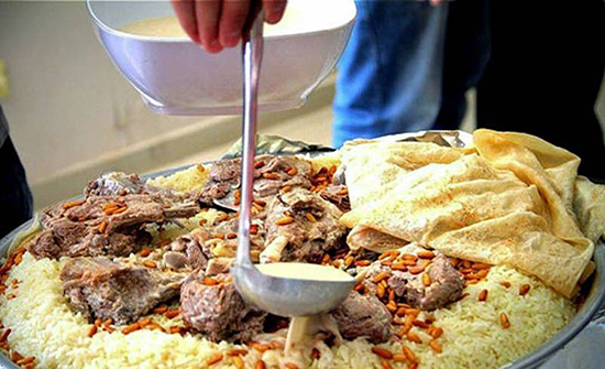 أغرب عادات الشعوب في العيد .... اليك التفاصيل أغرب عادات الشعوب في العيد .... اليك التفاصيل