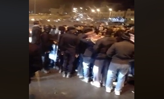 شغب في السلط بعد القبض على شخص - صور شغب في السلط بعد القبض على شخص - صور