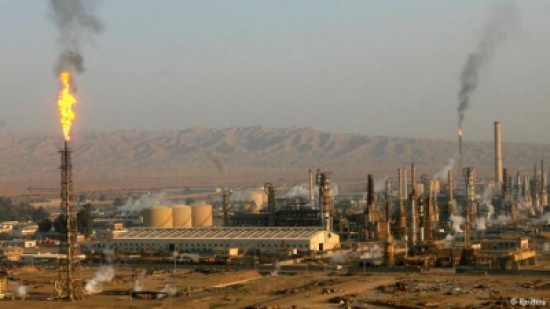 العراق يعلن سيطرته على 100 بئر نفطية في حقول جنوب الموصل العراق يعلن سيطرته على 100 بئر نفطية في حقول جنوب الموصل