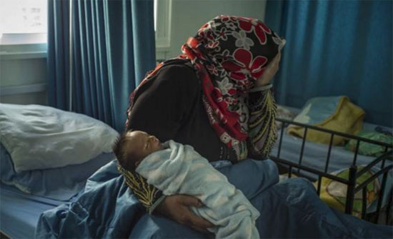 الحبس سنة لشرطي حاول تهريب سورية من مخيم الازرق..تفاصيل الحبس سنة لشرطي حاول تهريب سورية من مخيم الازرق..تفاصيل