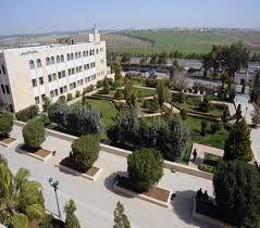 جامعة الزيتونة تشارك في منصة "ريادة الأعمال" جامعة الزيتونة تشارك في منصة "ريادة الأعمال"