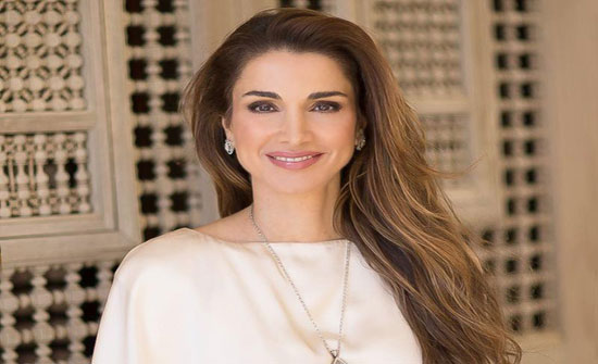 الملكة رانيا العبدالله تقيم مأدبة إفطار لعدد من الشباب والشابات الملكة رانيا العبدالله تقيم مأدبة إفطار لعدد من الشباب والشابات