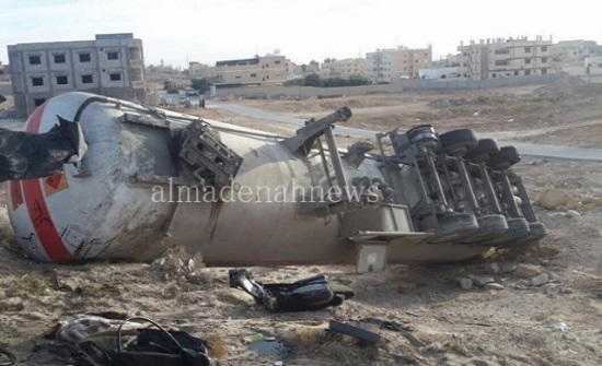 وفاة بحادث تدهور صهريج في الزرقاء وفاة بحادث تدهور صهريج في الزرقاء