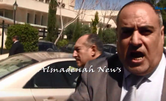 بالفيديو : الفناطسة يعلق للمدينة نيوز حول مشاجرته مع محمد هديب بالفيديو : الفناطسة يعلق للمدينة نيوز حول مشاجرته مع محمد هديب