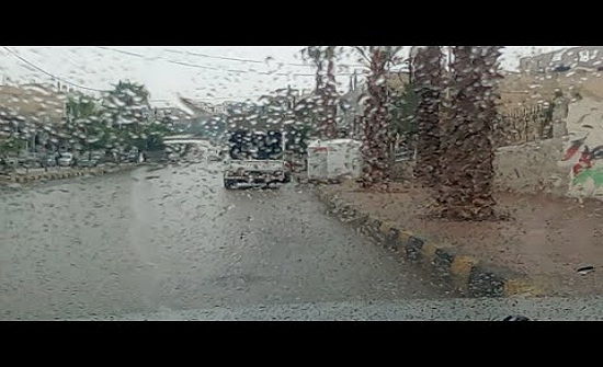 أمطار الخير تعزز التزويد المائي للمصادر المائية في محافظتي جرش وعجلون أمطار الخير تعزز التزويد المائي للمصادر المائية في محافظتي جرش وعجلون