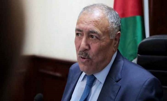 وزير الصحة ومدير الأمن العام يتفقدان مركز الصحة النفسية بالفحيص وزير الصحة ومدير الأمن العام يتفقدان مركز الصحة النفسية بالفحيص