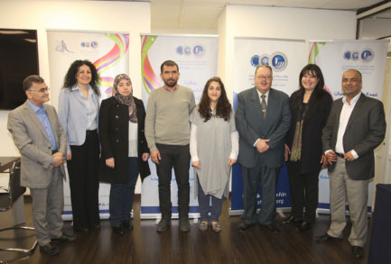 "شومان" تسلم الفائزين بجائزة أدب الطفل إصداراتهم المطبوعة "شومان" تسلم الفائزين بجائزة أدب الطفل إصداراتهم المطبوعة
