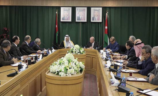 الفايز يبحث مع سفير خادم الحرمين الشريفين العلاقات الاردنية السعودية الفايز يبحث مع سفير خادم الحرمين الشريفين العلاقات الاردنية السعودية