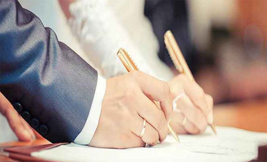 الإفتاء تعطي الزوجة الحق أن تلجأ للقضاء لطلب مهرها المؤجل بسبب فقر زوجها الإفتاء تعطي الزوجة الحق أن تلجأ للقضاء لطلب مهرها المؤجل بسبب فقر زوجها